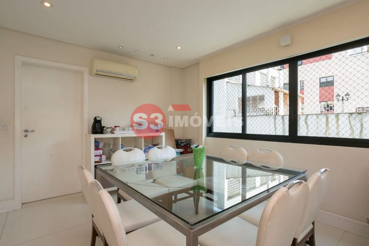 Apartamento à venda com 4 quartos, 235m² - Foto 10