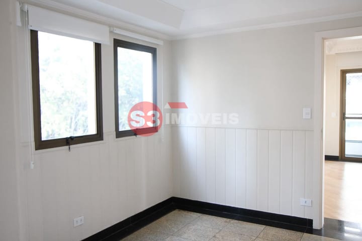 Apartamento à venda com 3 quartos, 243m² - Foto 16