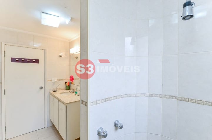 Apartamento à venda com 3 quartos, 198m² - Foto 16