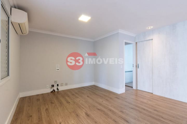 Apartamento à venda com 3 quartos, 145m² - Foto 13