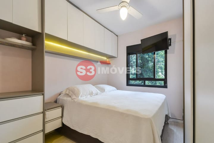 Apartamento à venda com 1 quarto, 50m² - Foto 17