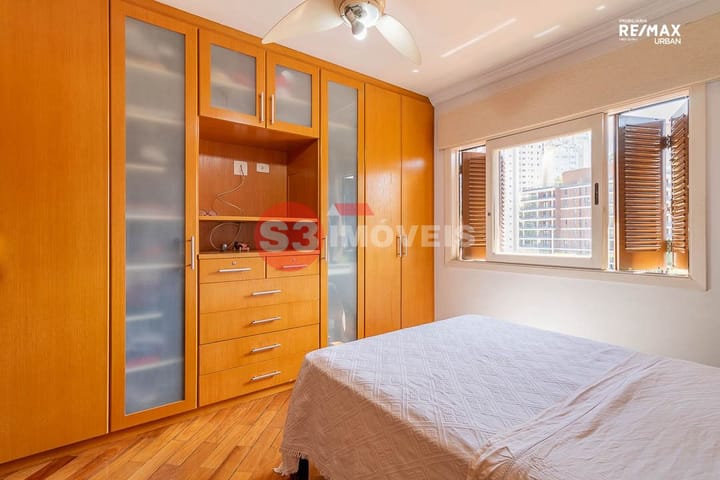 Casa à venda com 4 quartos, 348m² - Foto 21