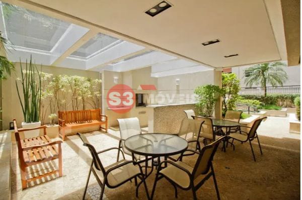 Apartamento para alugar com 2 quartos, 72m² - Foto 26