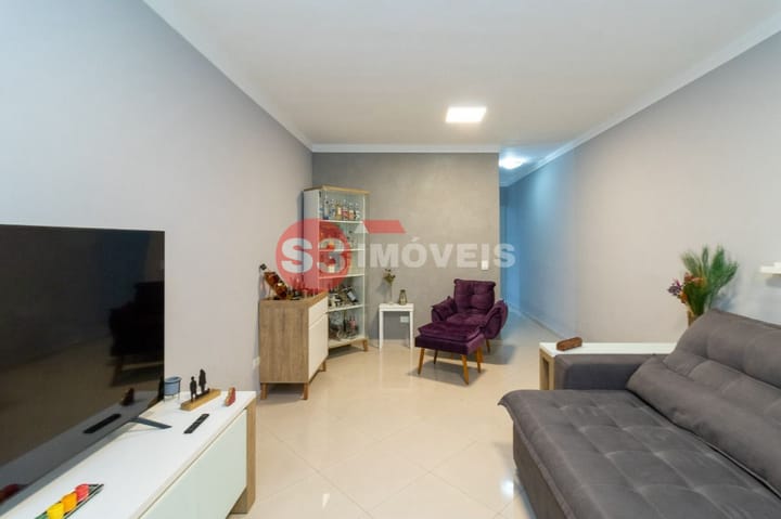 Casa à venda com 3 quartos, 300m² - Foto 8