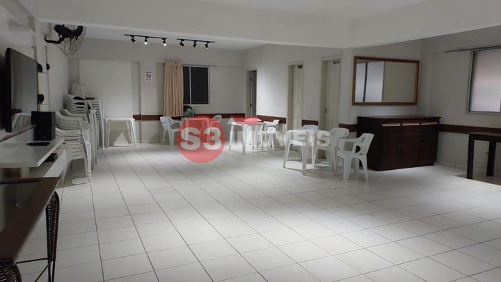 Apartamento à venda com 2 quartos, 42m² - Foto 28