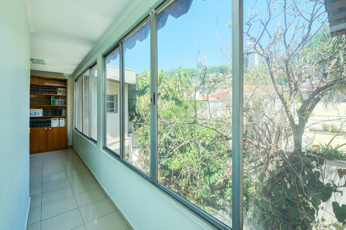 Casa à venda com 4 quartos, 269m² - Foto 44