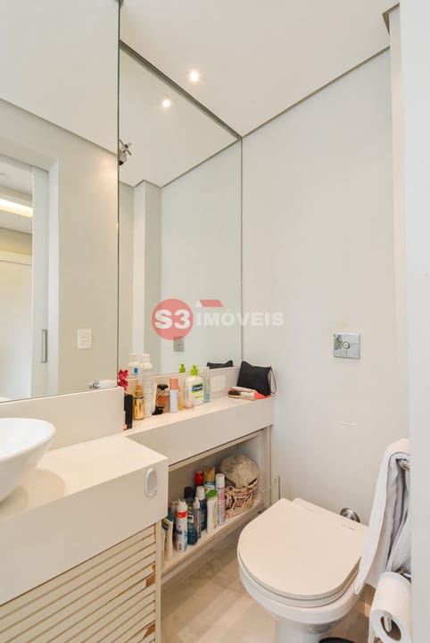 Apartamento à venda com 2 quartos, 75m² - Foto 17