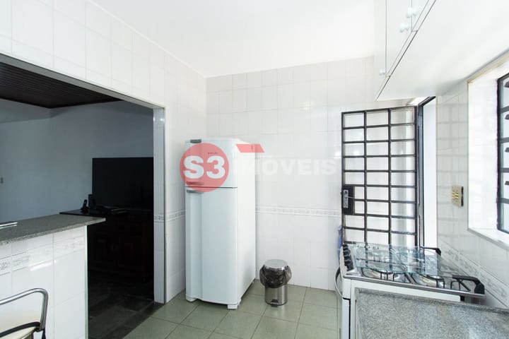 Casa à venda com 3 quartos, 191m² - Foto 12