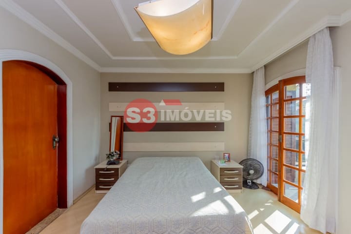 Casa à venda com 3 quartos, 322m² - Foto 14