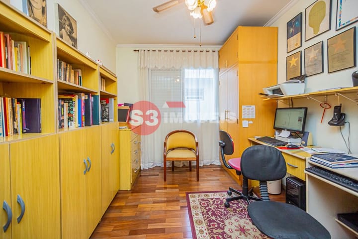 Casa à venda com 3 quartos, 240m² - Foto 27