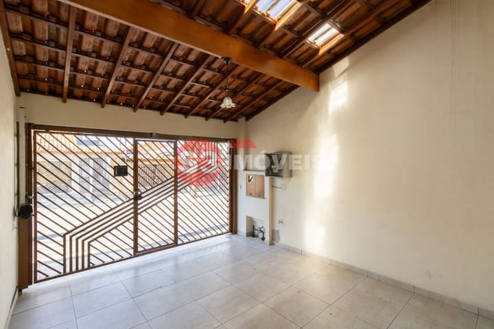 Casa à venda com 3 quartos, 142m² - Foto 3