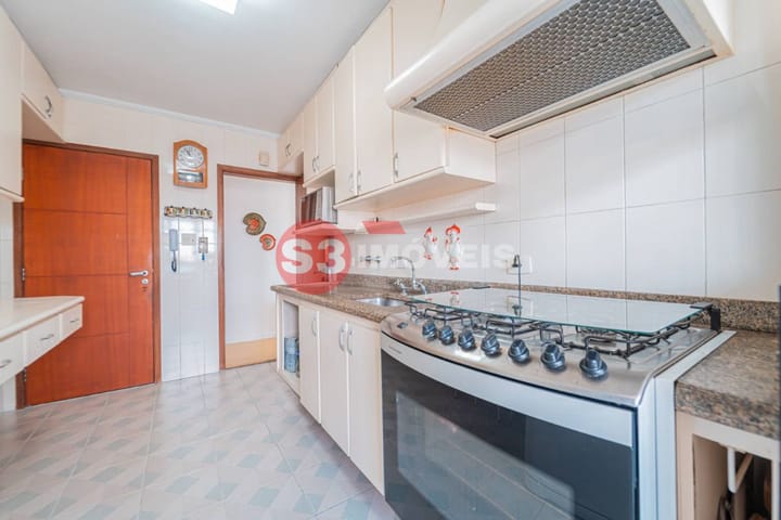 Apartamento à venda com 3 quartos, 114m² - Foto 15