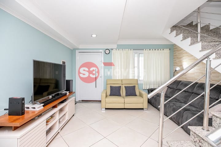 Casa à venda com 3 quartos, 158m² - Foto 4