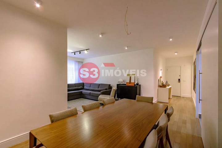 Apartamento à venda com 3 quartos, 142m² - Foto 5