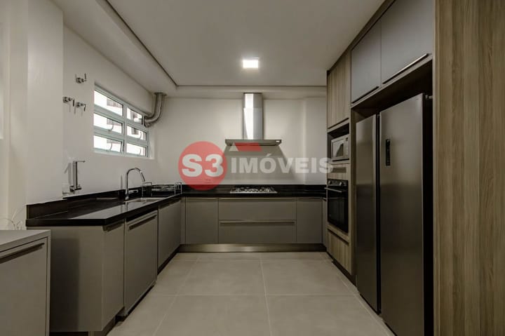 Apartamento à venda com 3 quartos, 142m² - Foto 10