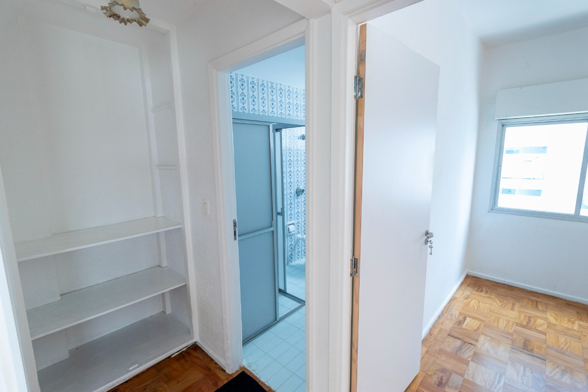 Apartamento à venda com 2 quartos, 76m² - Foto 14