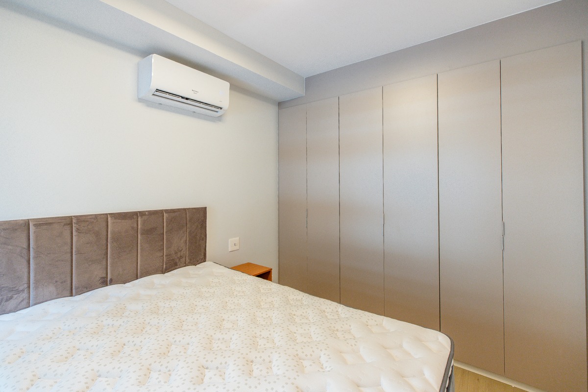 Apartamento à venda com 1 quarto, 34m² - Foto 13