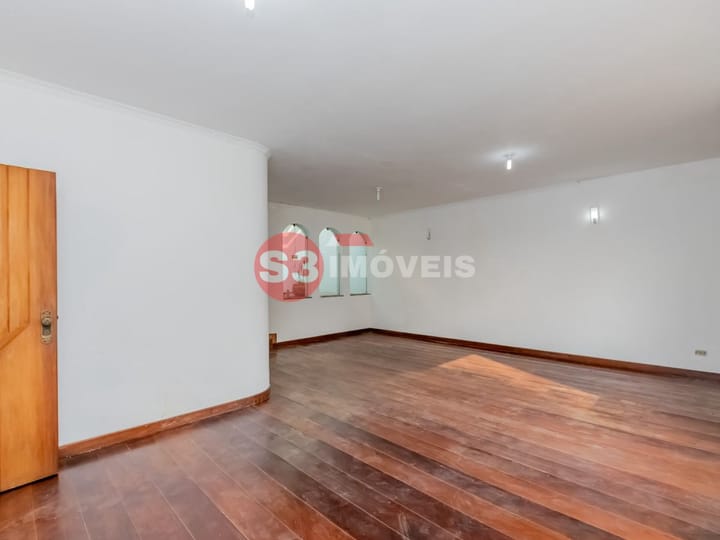 Casa à venda com 3 quartos, 250m² - Foto 9