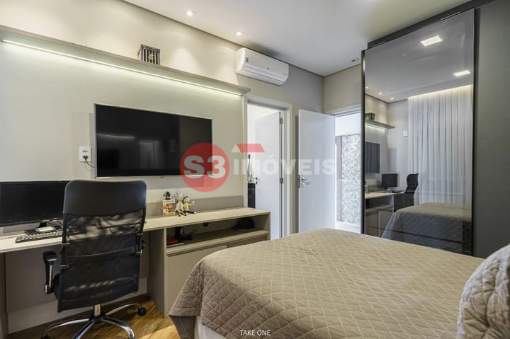 Casa de Condomínio à venda com 4 quartos, 560m² - Foto 63