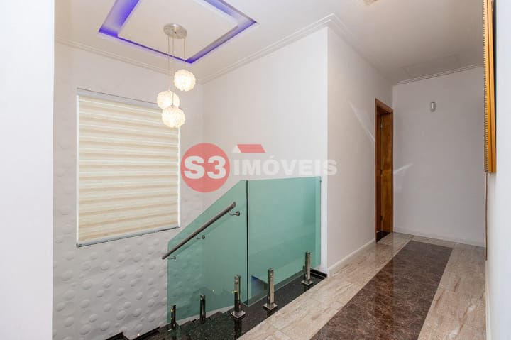 Casa à venda com 3 quartos, 320m² - Foto 32