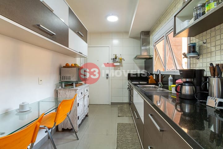 Apartamento à venda com 3 quartos, 168m² - Foto 16