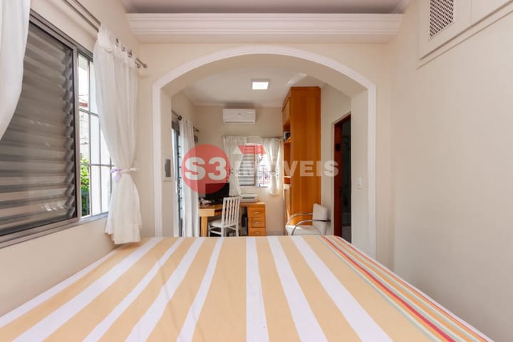 Casa à venda com 4 quartos, 130m² - Foto 19