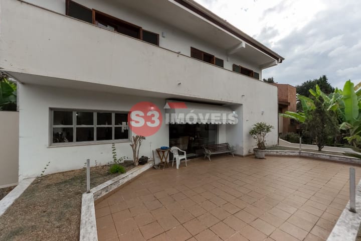 Casa à venda com 3 quartos, 700m² - Foto 9