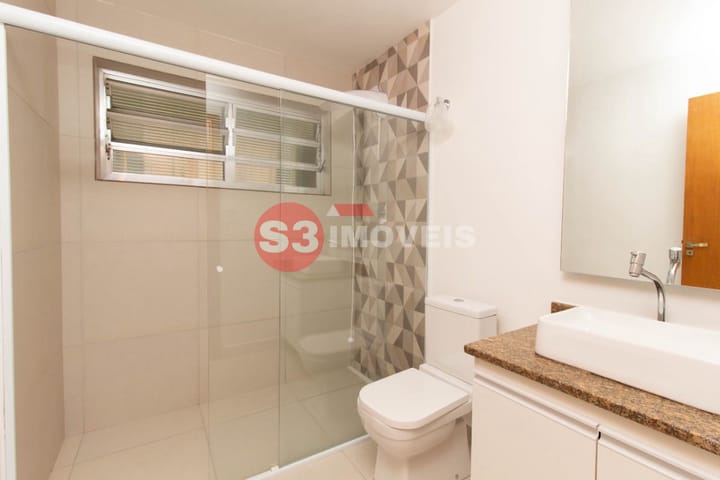 Casa à venda com 5 quartos, 270m² - Foto 15