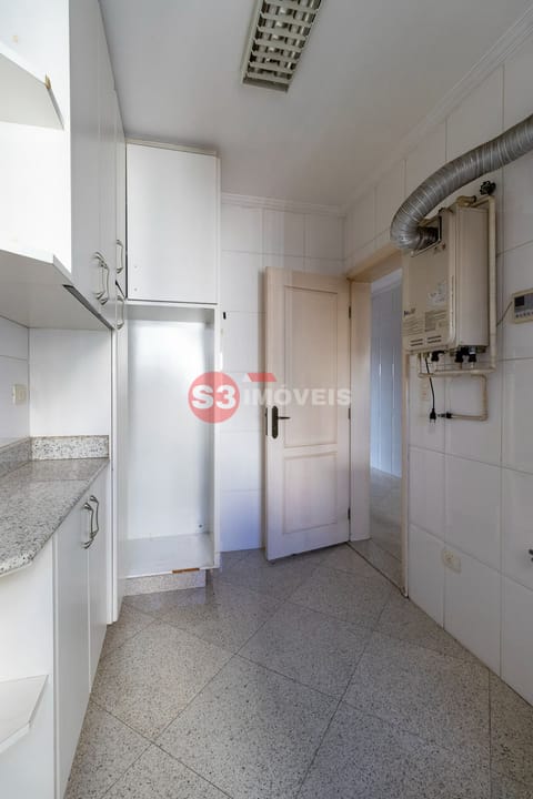 Apartamento à venda com 3 quartos, 153m² - Foto 28