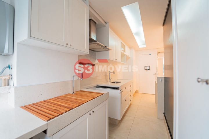 Apartamento à venda com 2 quartos, 64m² - Foto 30