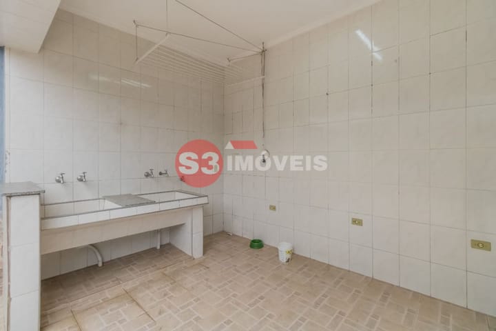 Casa à venda com 3 quartos, 250m² - Foto 24