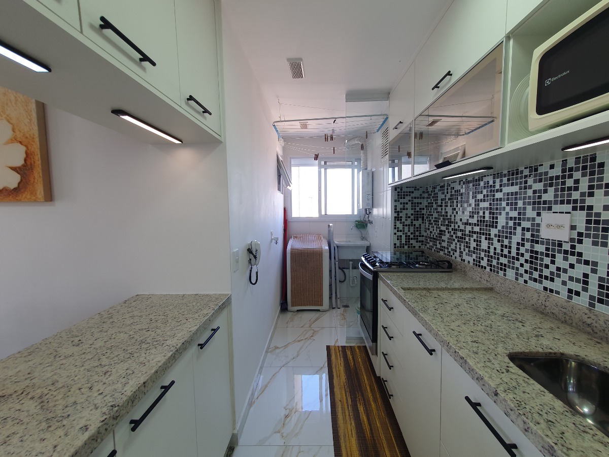 Apartamento à venda com 2 quartos, 55m² - Foto 12