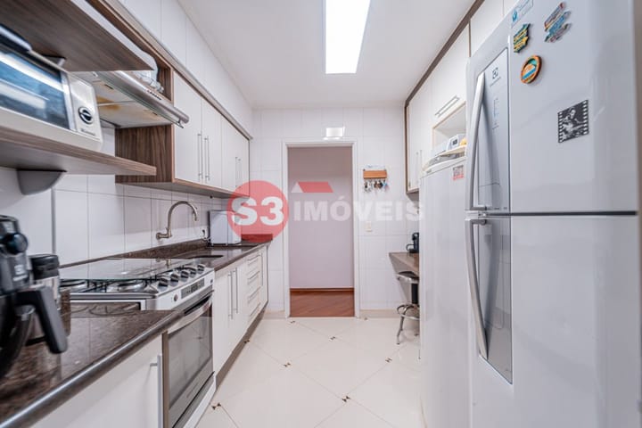 Apartamento à venda com 3 quartos, 125m² - Foto 10