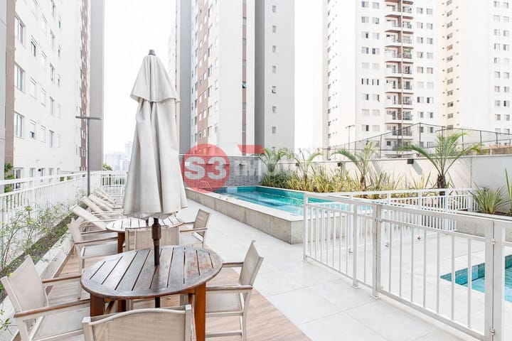 Apartamento à venda com 2 quartos, 34m² - Foto 20