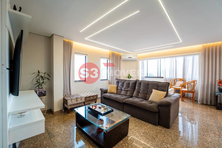 Apartamento à venda com 3 quartos, 127m² - Foto 1