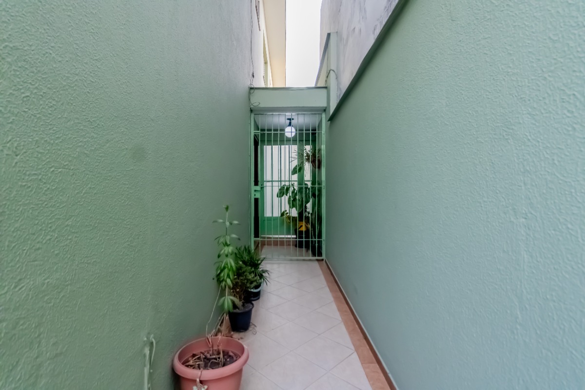 Casa à venda com 3 quartos, 165m² - Foto 4