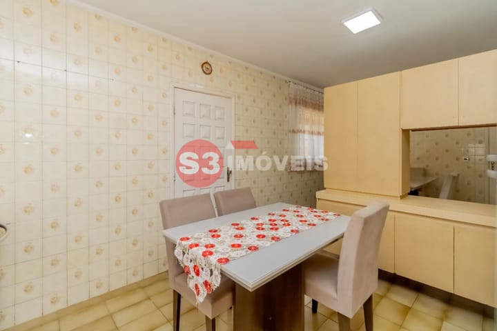 Casa à venda com 3 quartos, 166m² - Foto 8