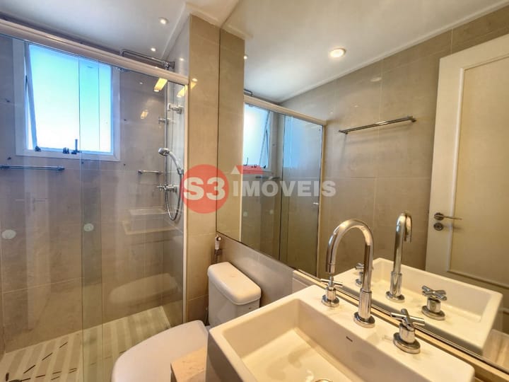 Apartamento à venda com 3 quartos, 222m² - Foto 17