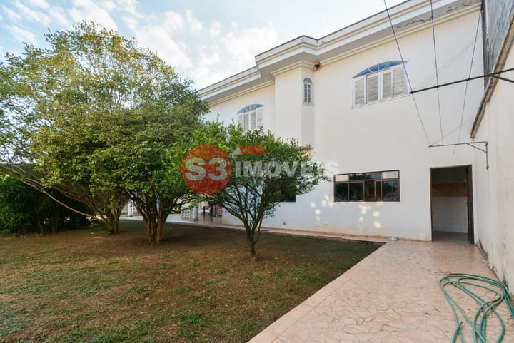 Casa à venda com 4 quartos, 450m² - Foto 50