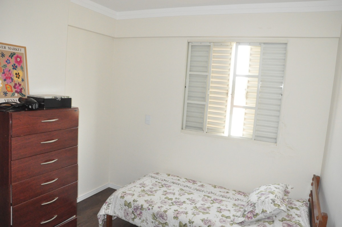 Apartamento à venda com 3 quartos, 83m² - Foto 22