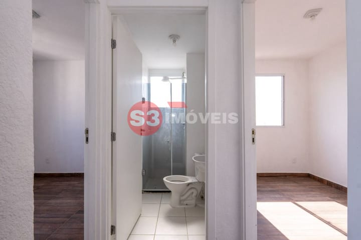 Apartamento à venda com 2 quartos, 41m² - Foto 11