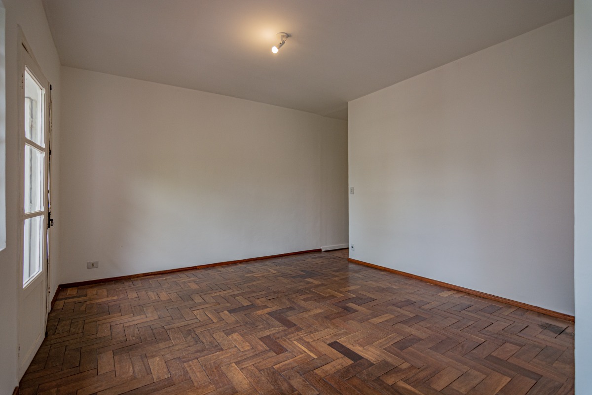 Apartamento à venda com 2 quartos, 82m² - Foto 4