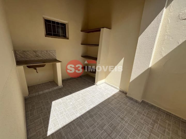 Casa à venda com 2 quartos, 108m² - Foto 12