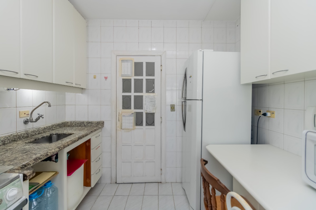 Apartamento à venda com 2 quartos, 58m² - Foto 14