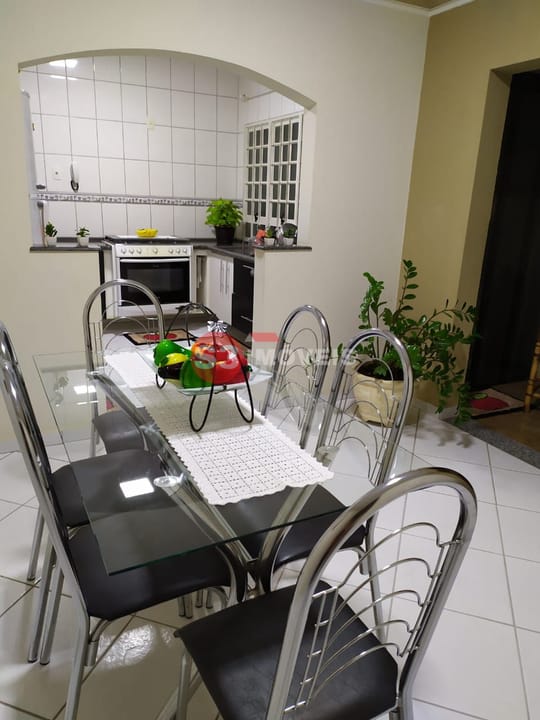 Casa à venda com 3 quartos, 170m² - Foto 6