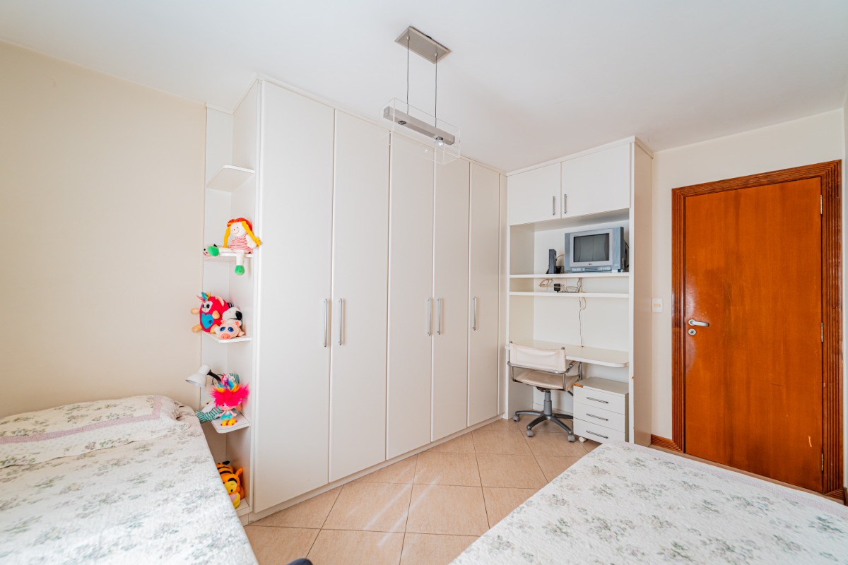 Apartamento à venda com 4 quartos, 123m² - Foto 9