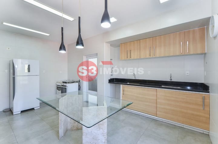 Apartamento à venda com 3 quartos, 191m² - Foto 14