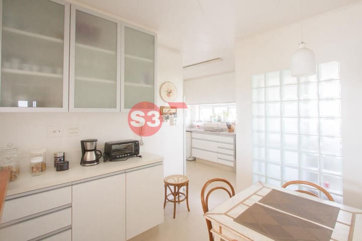 Apartamento à venda com 3 quartos, 121m² - Foto 24