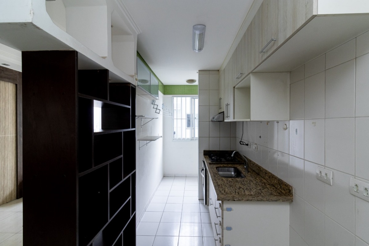 Apartamento à venda com 2 quartos, 48m² - Foto 13