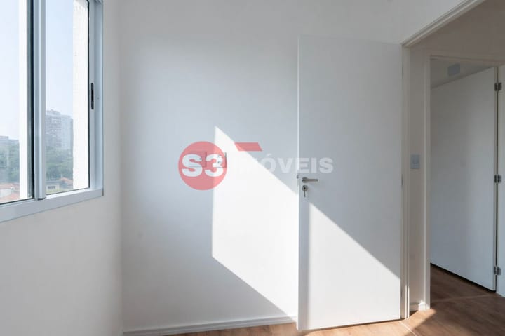 Apartamento à venda com 2 quartos, 30m² - Foto 25